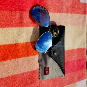 Ray-Ban 58mm Polarized Sunglasses - Silver